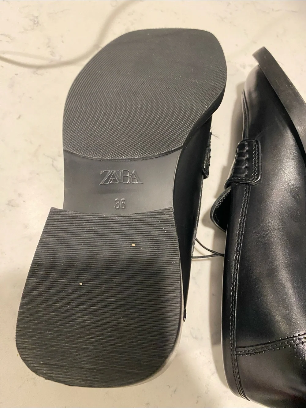 Zara sleek black